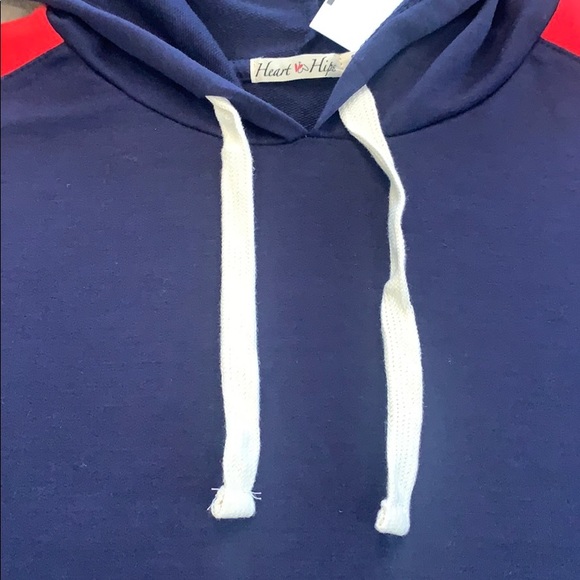 Heart Hips Hooded Crop Top Shirt Small Navy Red - Picture 2 of 5